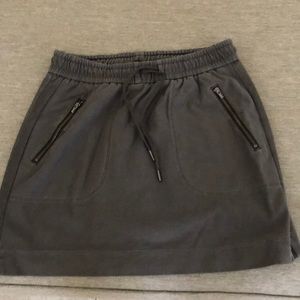 Athleta Farallon Skirt (great condition)